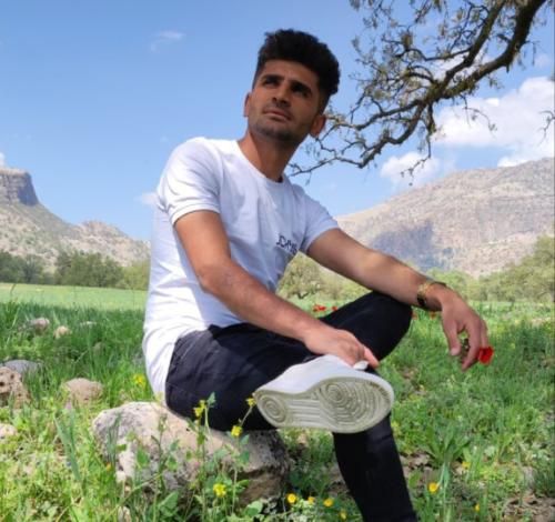 اهنگ وفا مرد خدایا چقدر زاره حالوم چه تیری زمونه ز من هردوبالوم