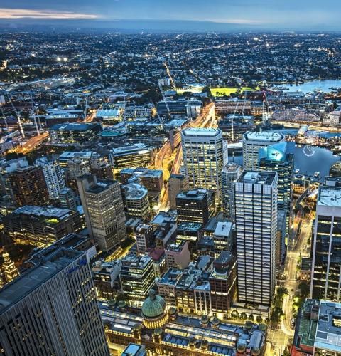 اهنگ تا دنیا دنیاست عاشقی معنیشو از اسم تو داره همه میگم بدونن عاشقم