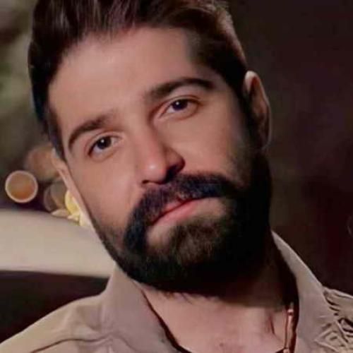 اهنگ بزن بریز بهم منو این دل صاف و ساده رو این عشق فوق العاده رو