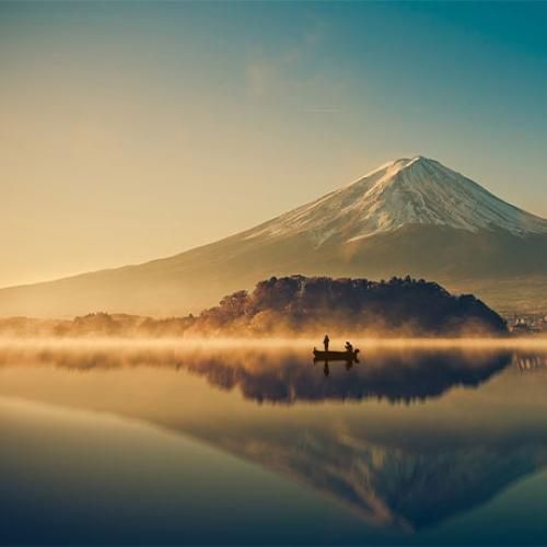 نه گل میخوام نه الکل فقط منو بغل کن