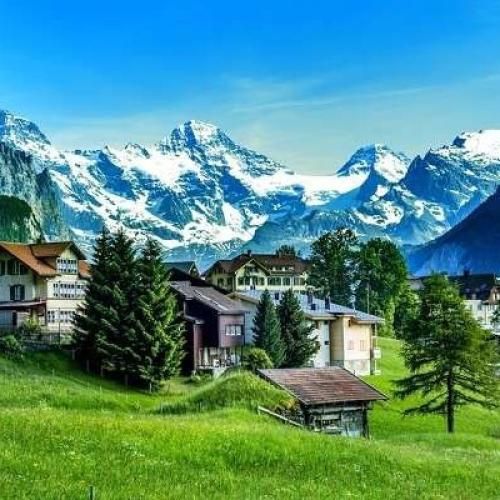 تا حالا شده شبا بری یهو در خونش