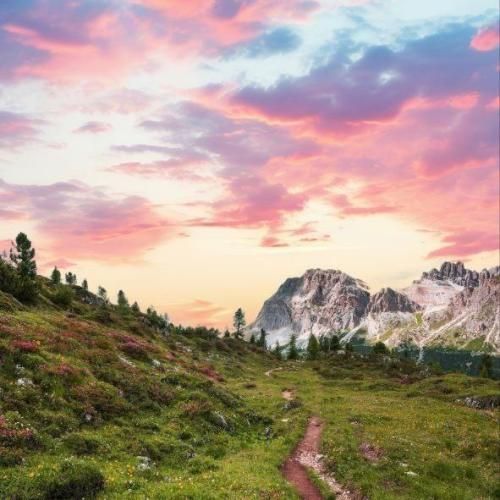 بهترین حس من با تو بودنه نباشی تنهایی حال و روزمه