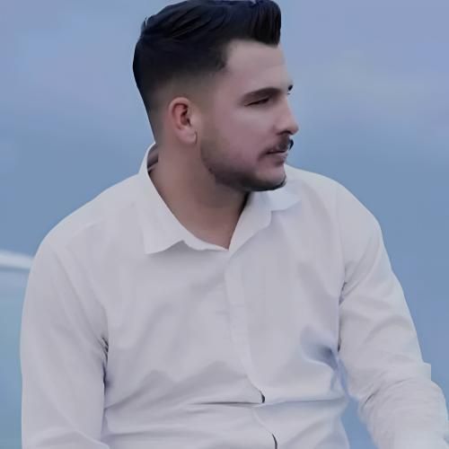 مهدی احمدی سیاه سفید